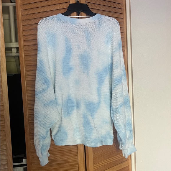 Sky Blue V-Neck Sweater Size XXL - Picture 5 of 5